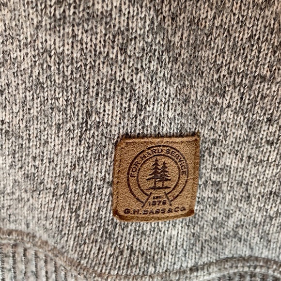 G.H. Bass & Co. XXL soft hoodie with elbow patches - Picture 5 of 5